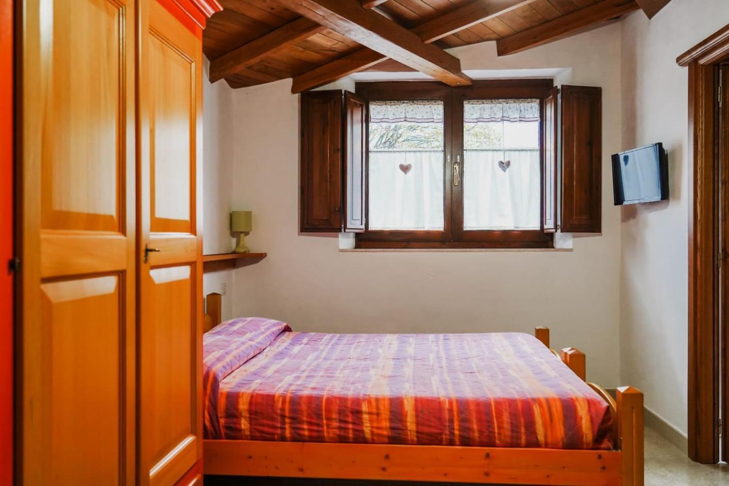 فوني B&B Gennargentu المظهر الخارجي الصورة