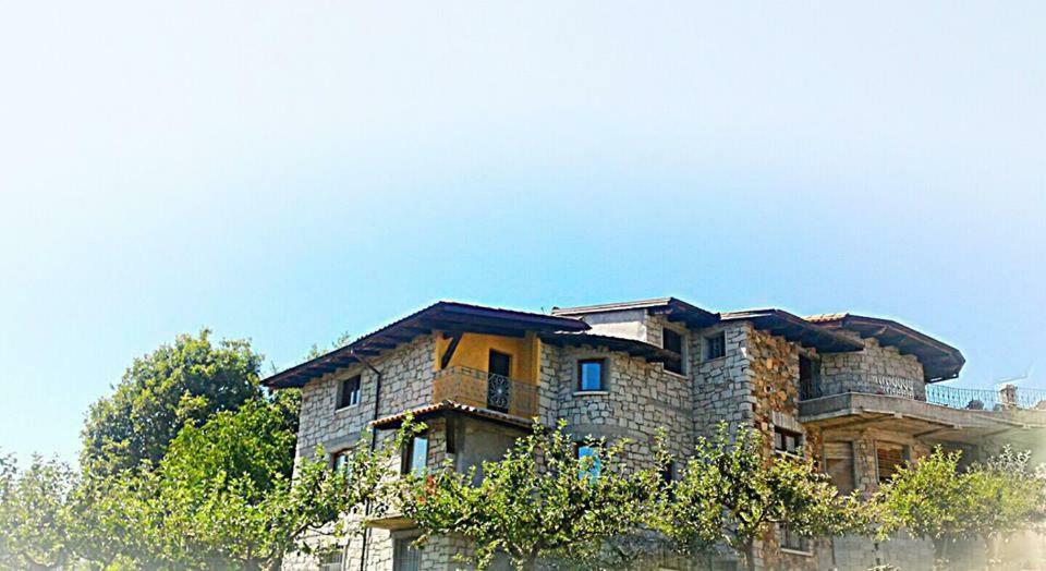 فوني B&B Gennargentu المظهر الخارجي الصورة