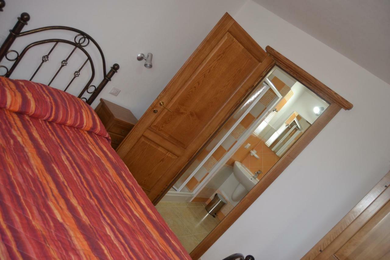 فوني B&B Gennargentu المظهر الخارجي الصورة
