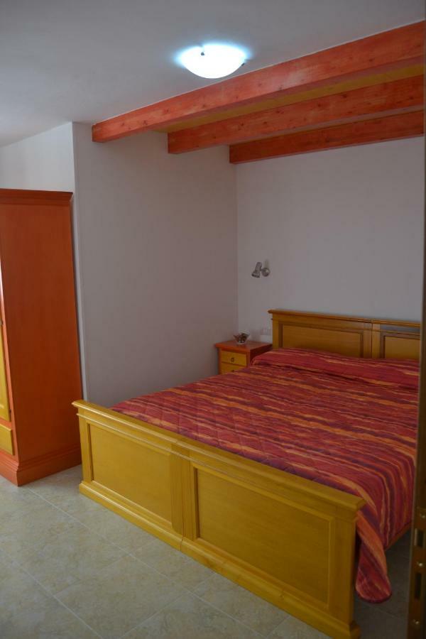 فوني B&B Gennargentu المظهر الخارجي الصورة