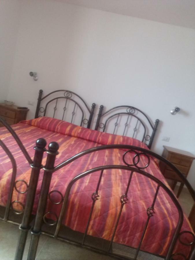 فوني B&B Gennargentu المظهر الخارجي الصورة