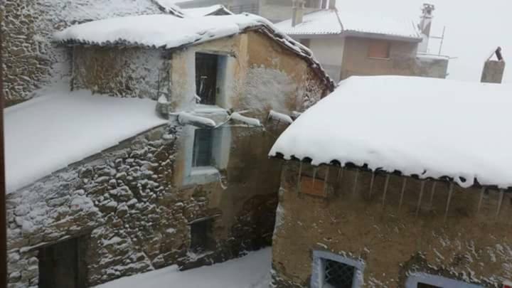 فوني B&B Gennargentu المظهر الخارجي الصورة